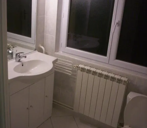 D'hotes De Florence Apartmán *